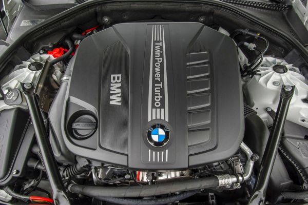 2015 - BMW 535d Engine