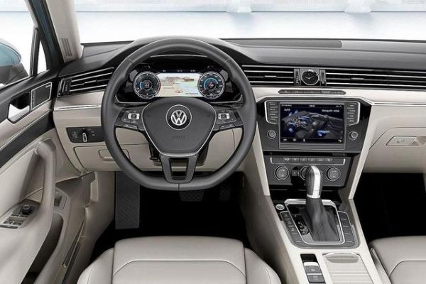 2016 Volkswagen Passat Interior