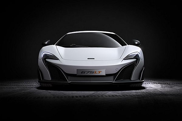2017 McLaren 675 LT 
