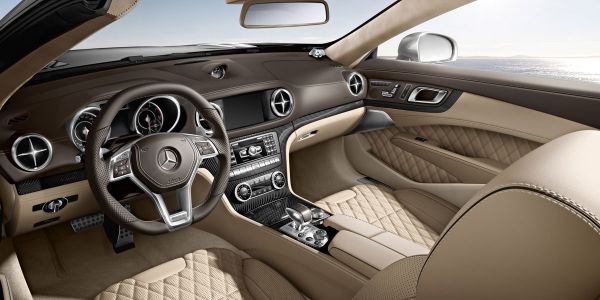 2015 - Mercedes SL-Class Roadster Interior