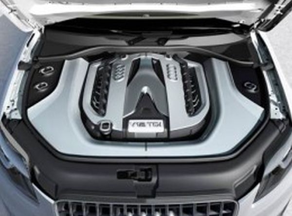 Audi R10 2016 Engine