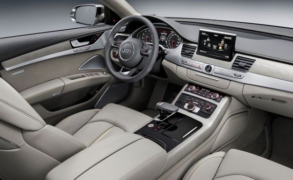 Audi S8 2016 - Interior