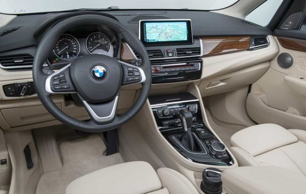 BMW X1 2017 - Interior