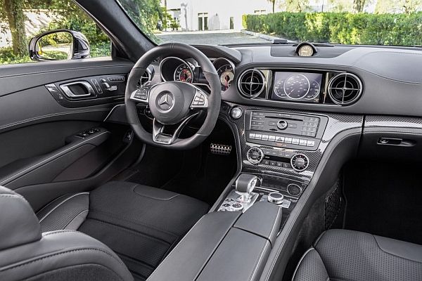 2017 Mercedes-Benz SL-Class - Interior