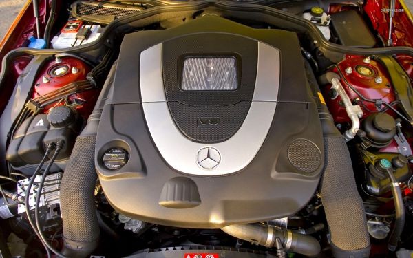 Mercedes SL-Class Roadster Engine - 2015