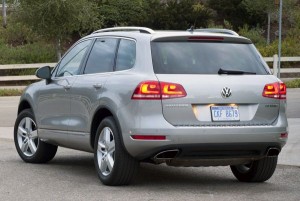Rear View of 2015 Volkswagen Touareg